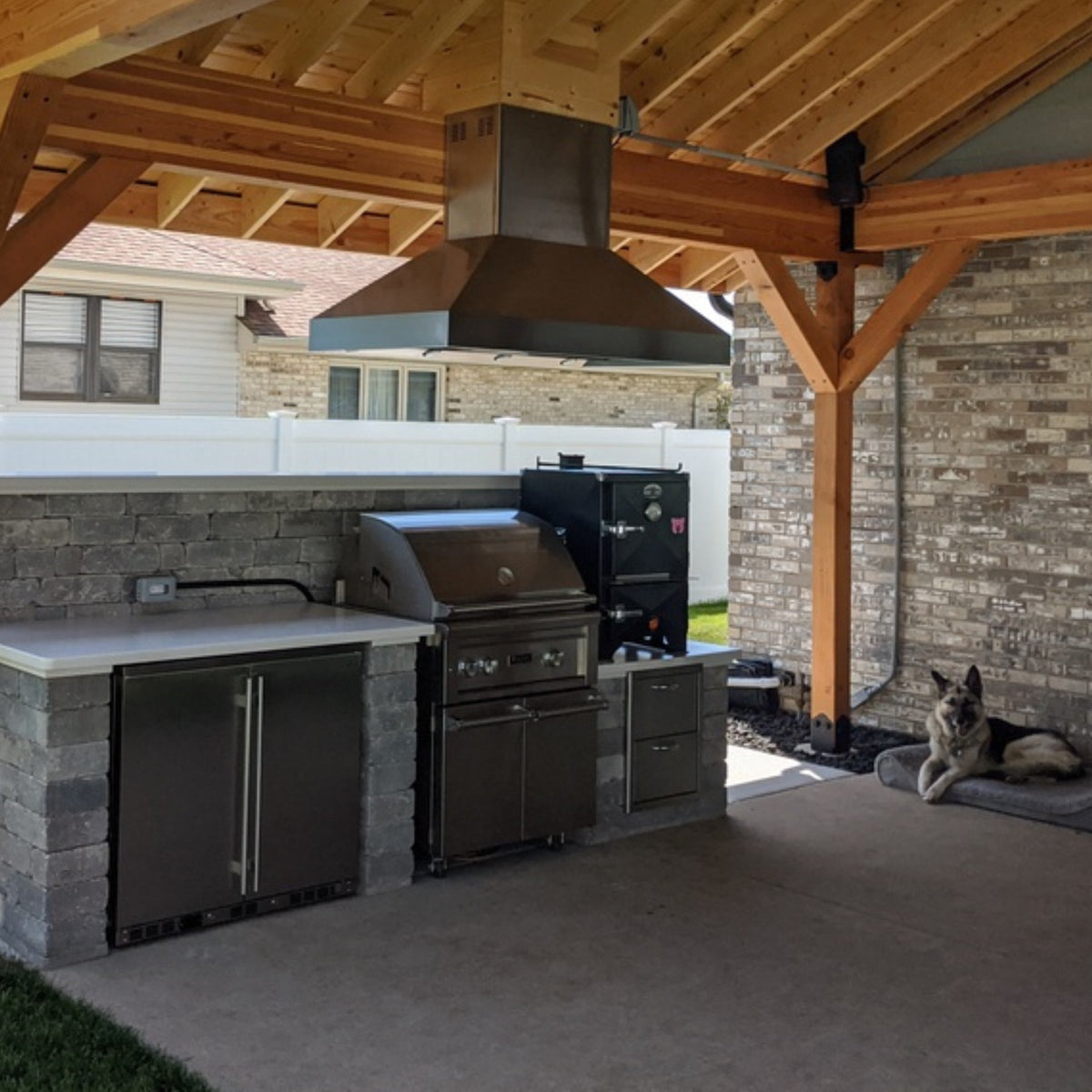 KingsBottle 36-Inch Outdoor Beverage Refrigerator